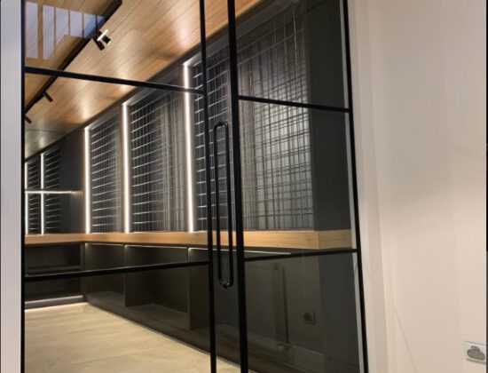Melbourne Glass Company